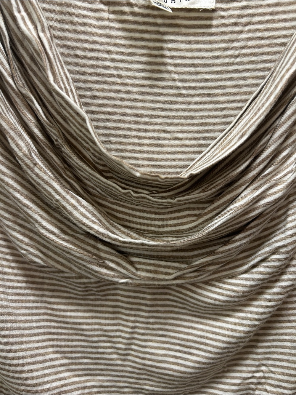 Max Studio Taupe and White Striped Cowl-Neck Short Sleeve Top - Picture 4 of 8